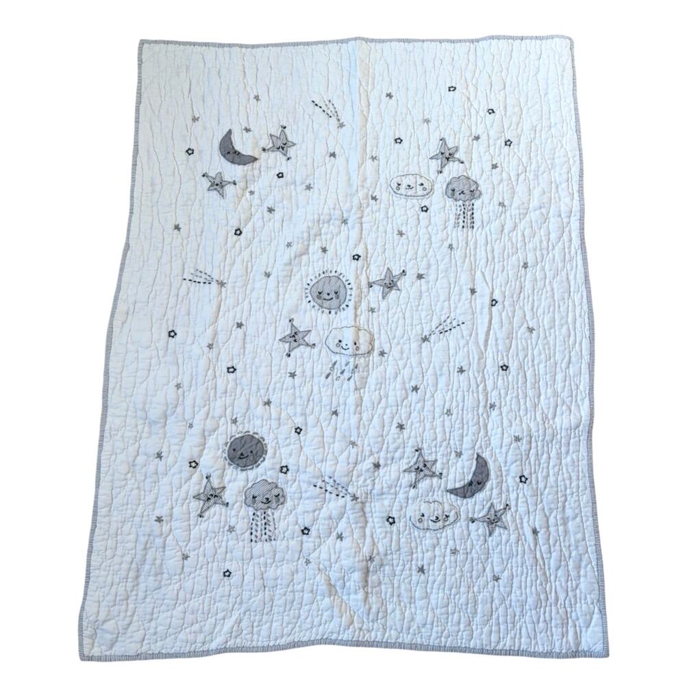 Pottery Barn Kids White/Gray Skye Baby Toddler Quilt 36x47" Moon Stars Nursery